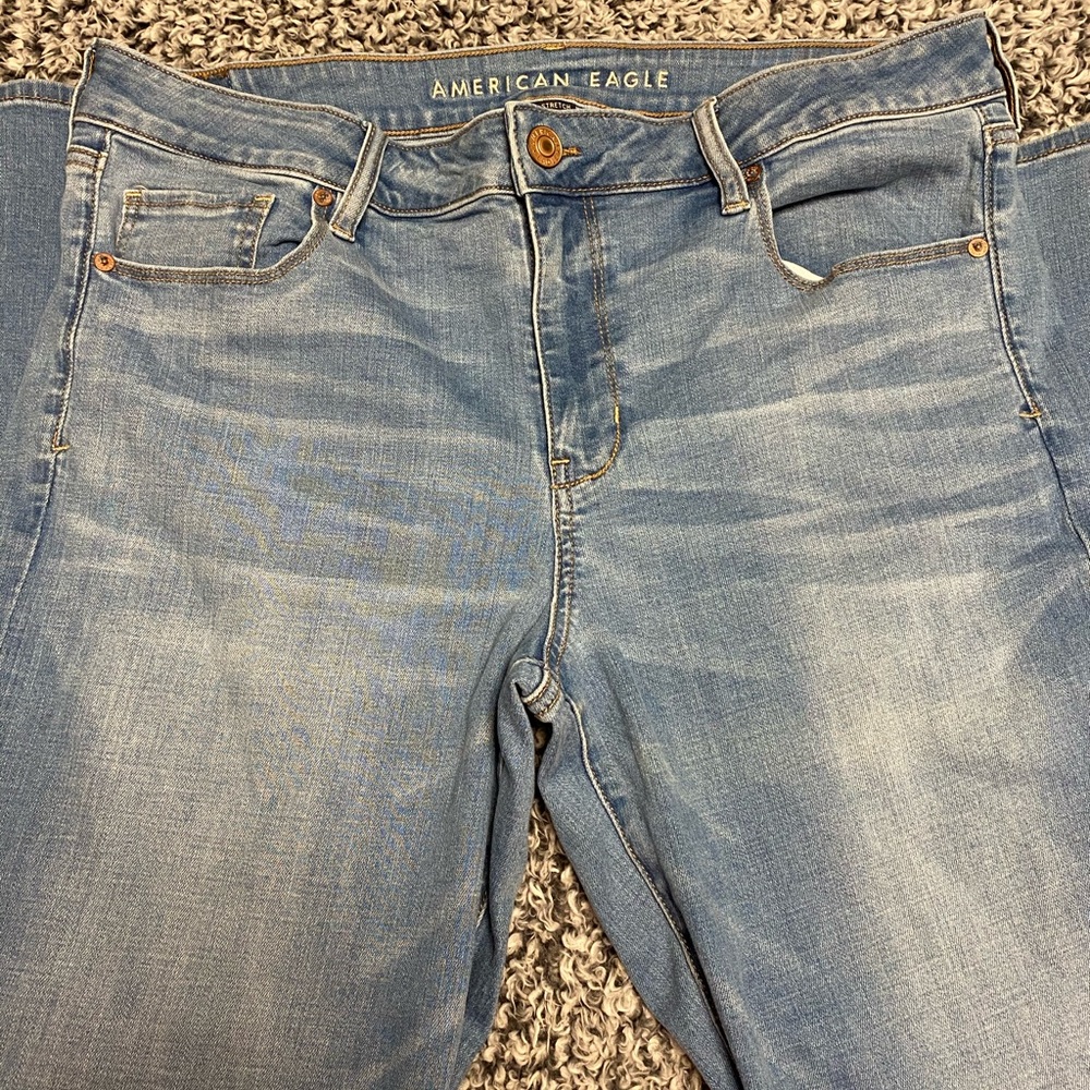 Women’s American Eagle Jeans